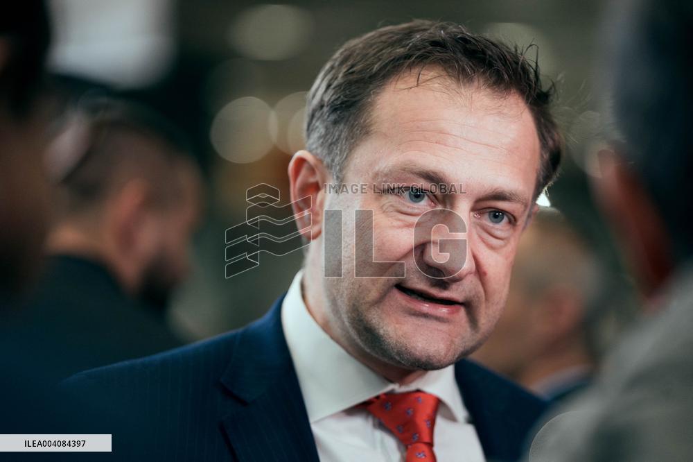 Christophe Hansen visits the Agricultural Show with the French Minister of Agriculture - Paris AJ