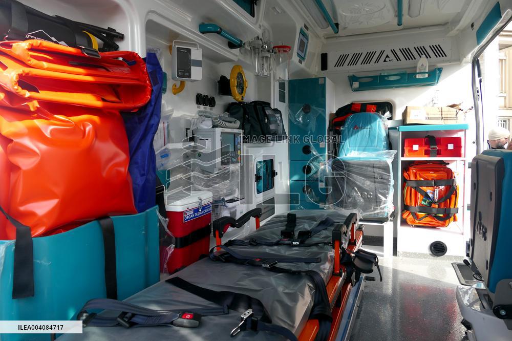 Zakarpattia receives new ambulances for emergency medical care