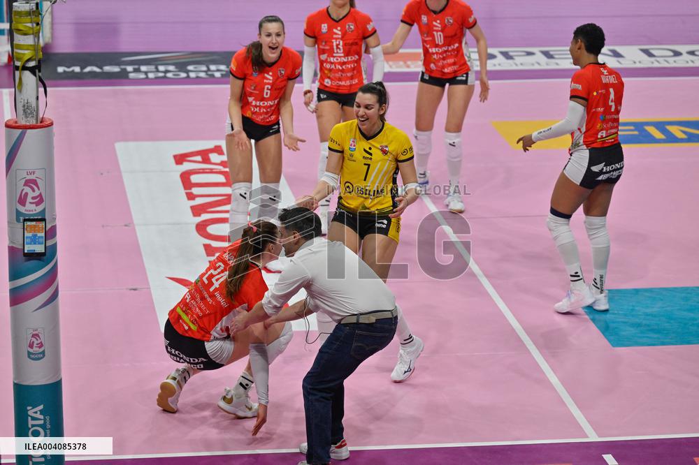 VOLLEY - Serie A1 Femminile - Honda Olivero S.Bernardo Cuneo  vs Volley Bergamo 1991