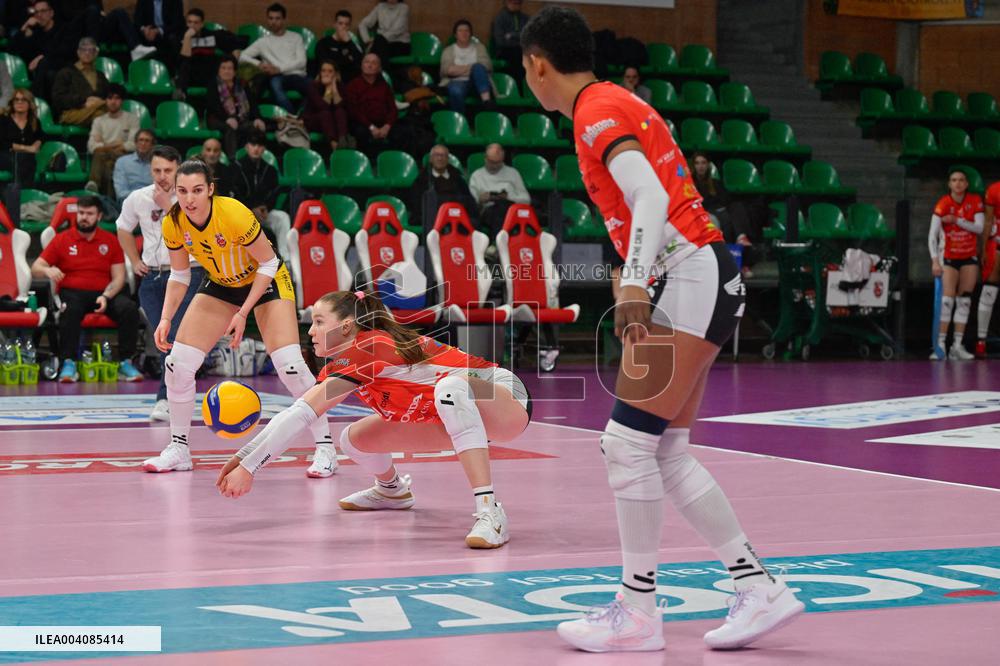 VOLLEY - Serie A1 Femminile - Honda Olivero S.Bernardo Cuneo  vs Volley Bergamo 1991