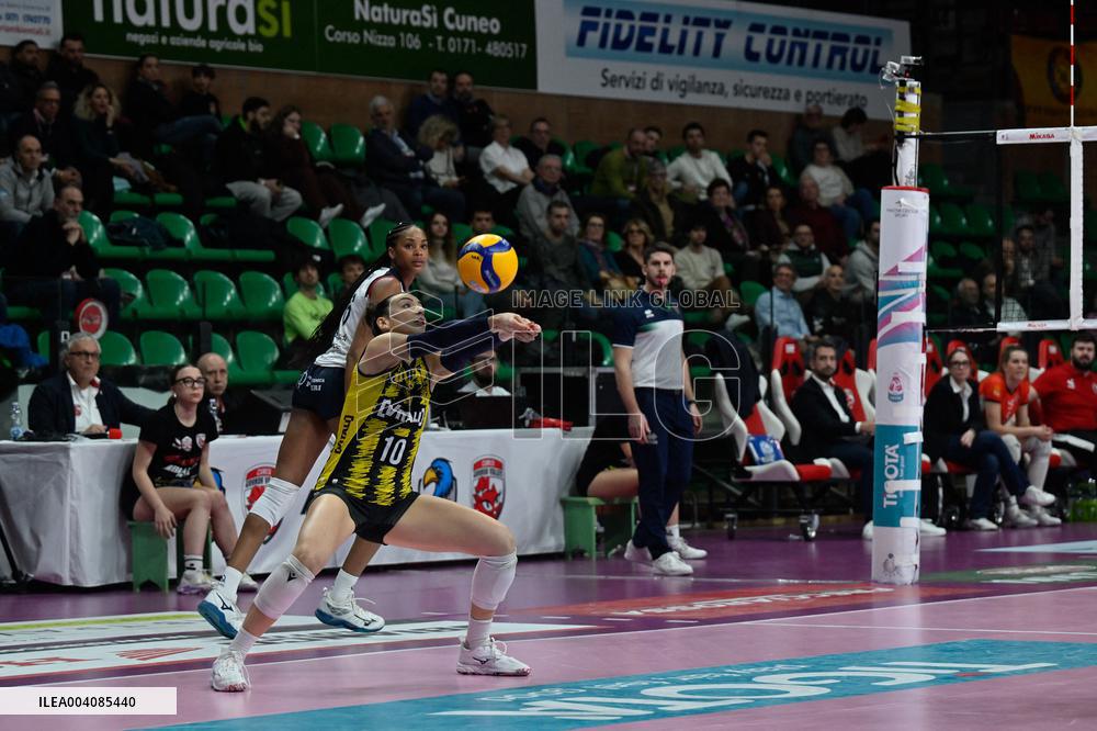 VOLLEY - Serie A1 Femminile - Honda Olivero S.Bernardo Cuneo  vs Volley Bergamo 1991