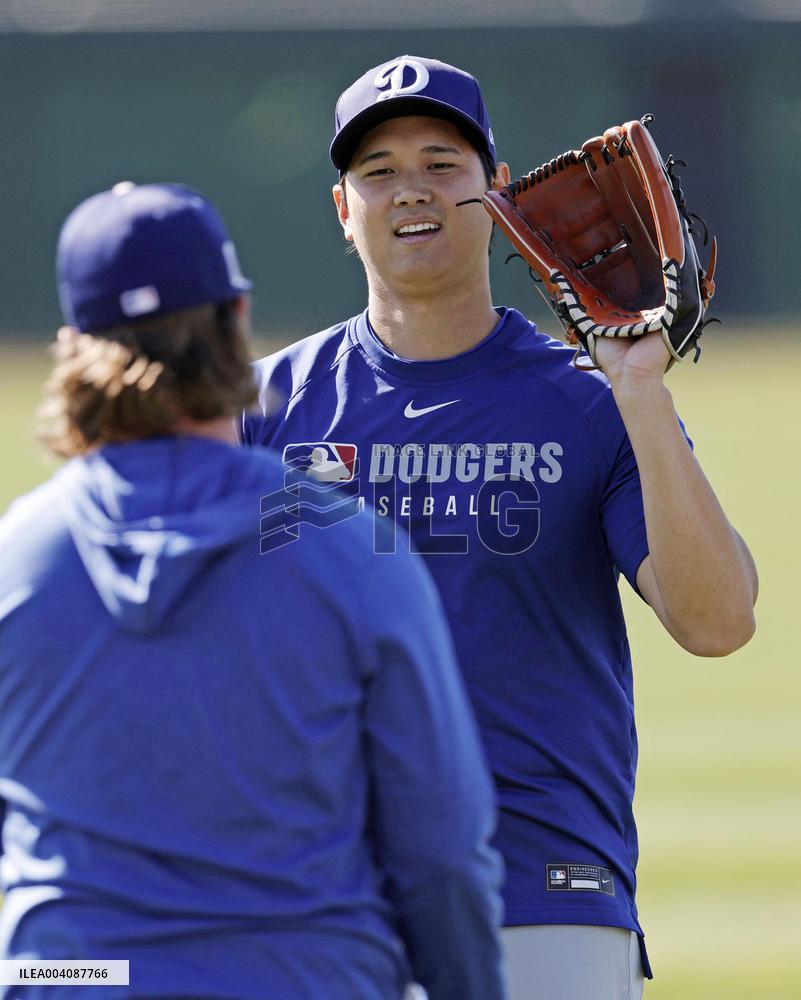 Baseball: MLB spring training