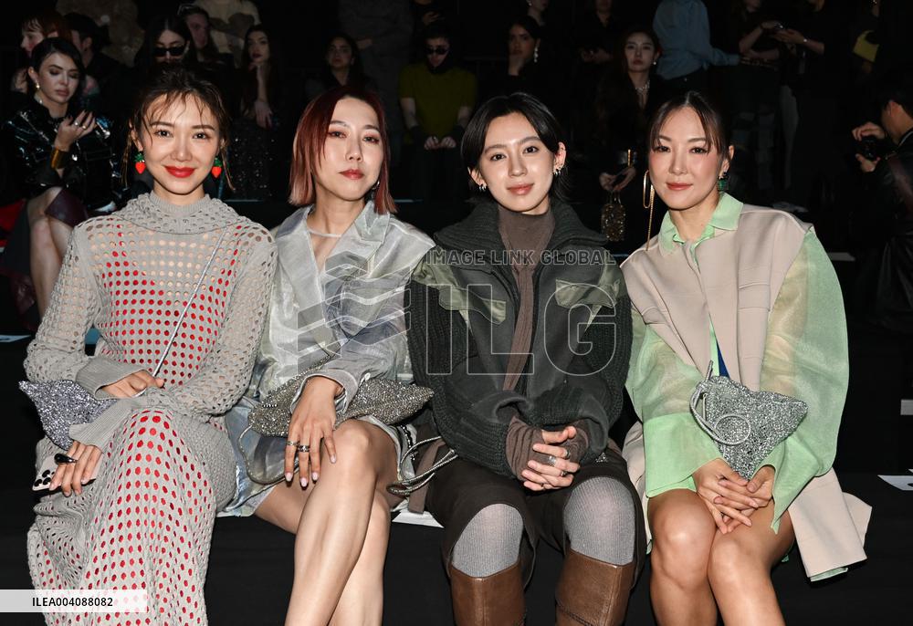 MFW - Anteprima Front Row