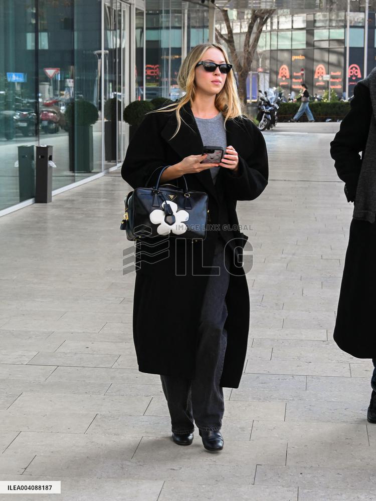 MFW - Liila Grace Moss at Palazzo Parigi