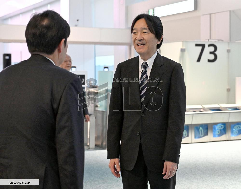 Crown prince returns home from Thailand