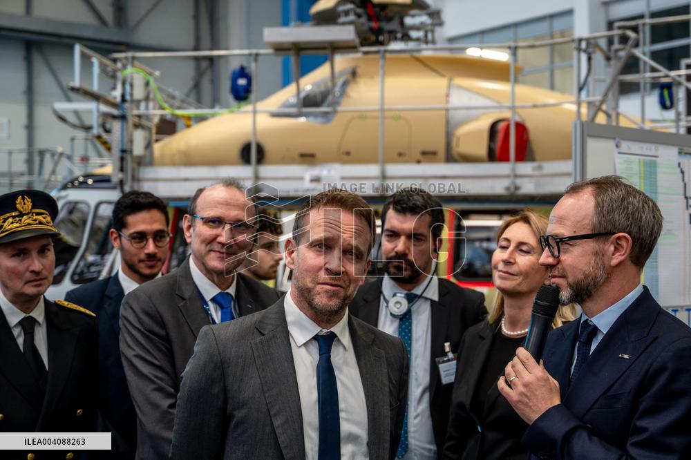 Marc Ferracci Visits Airbus Helicopters - Marignane-Vitrolles
