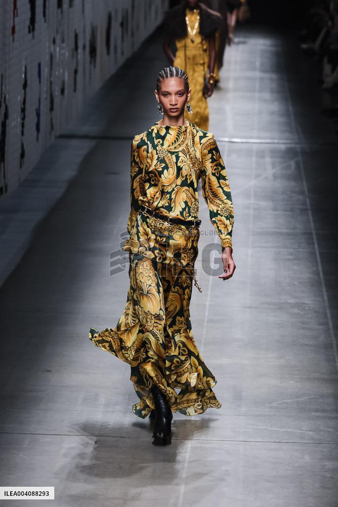 MFW - Etro Runway
