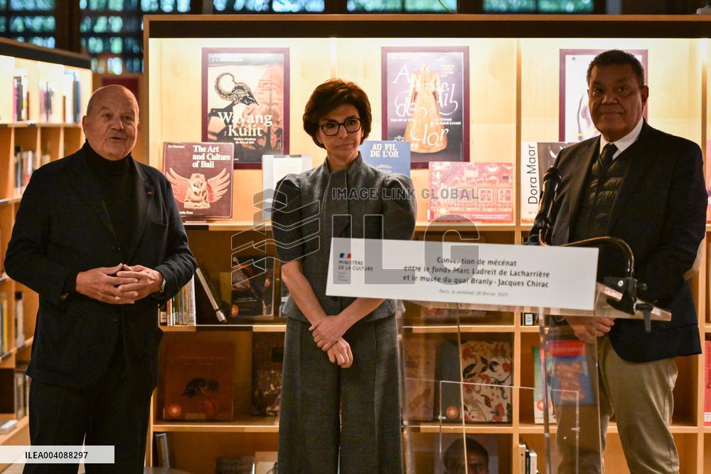 Sponsorship agreement between Marc Ladreit de Lacharriere and Quai Branly museum in Paris - FA