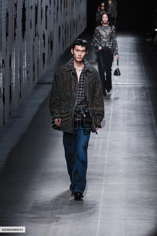 MFW - Etro Runway