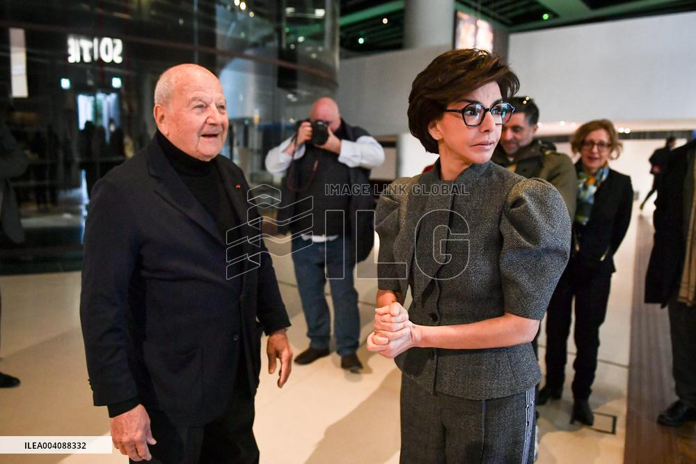 Sponsorship agreement between Marc Ladreit de Lacharriere and Quai Branly museum in Paris - FA