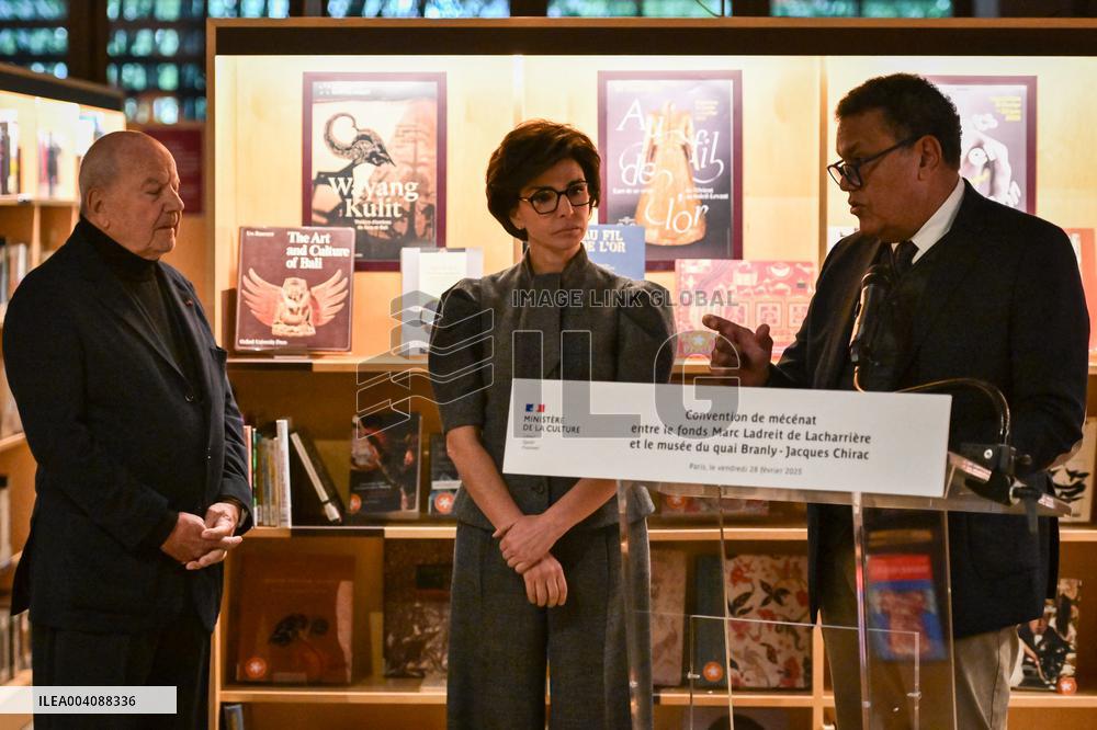 Sponsorship agreement between Marc Ladreit de Lacharriere and Quai Branly museum in Paris - FA