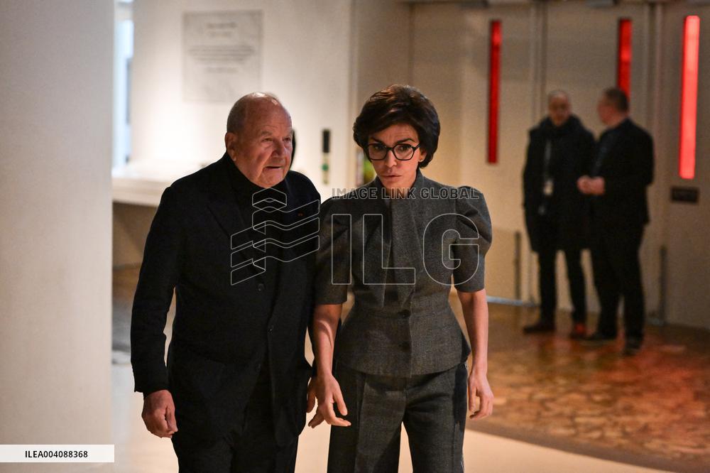 Sponsorship agreement between Marc Ladreit de Lacharriere and Quai Branly museum in Paris - FA