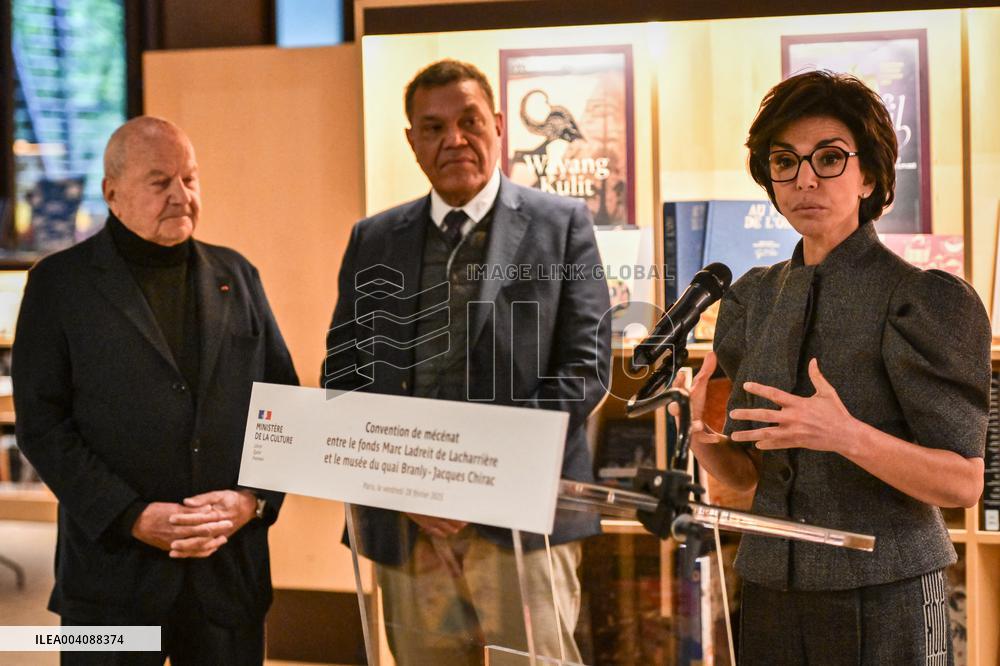 Sponsorship agreement between Marc Ladreit de Lacharriere and Quai Branly museum in Paris - FA