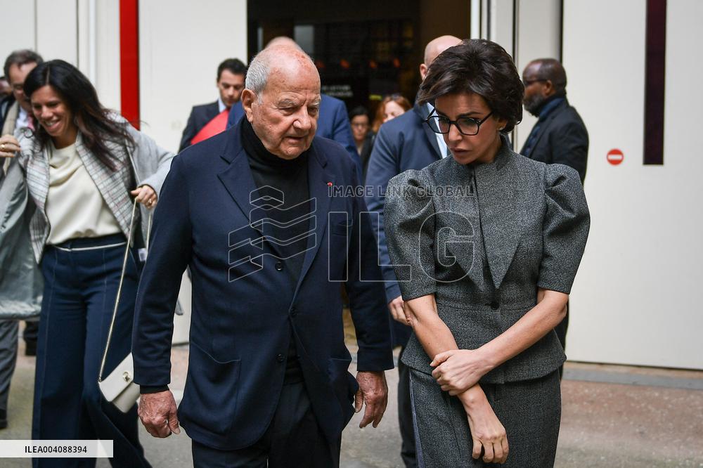 Sponsorship agreement between Marc Ladreit de Lacharriere and Quai Branly museum in Paris - FA