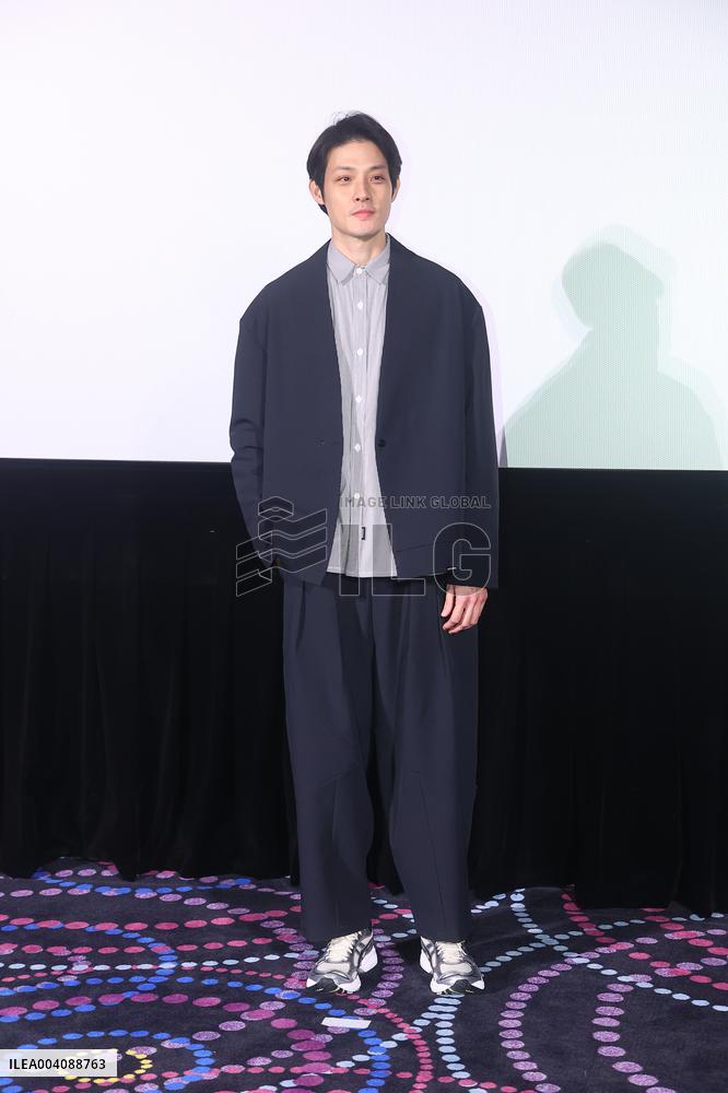 A Press Conference in Taipei