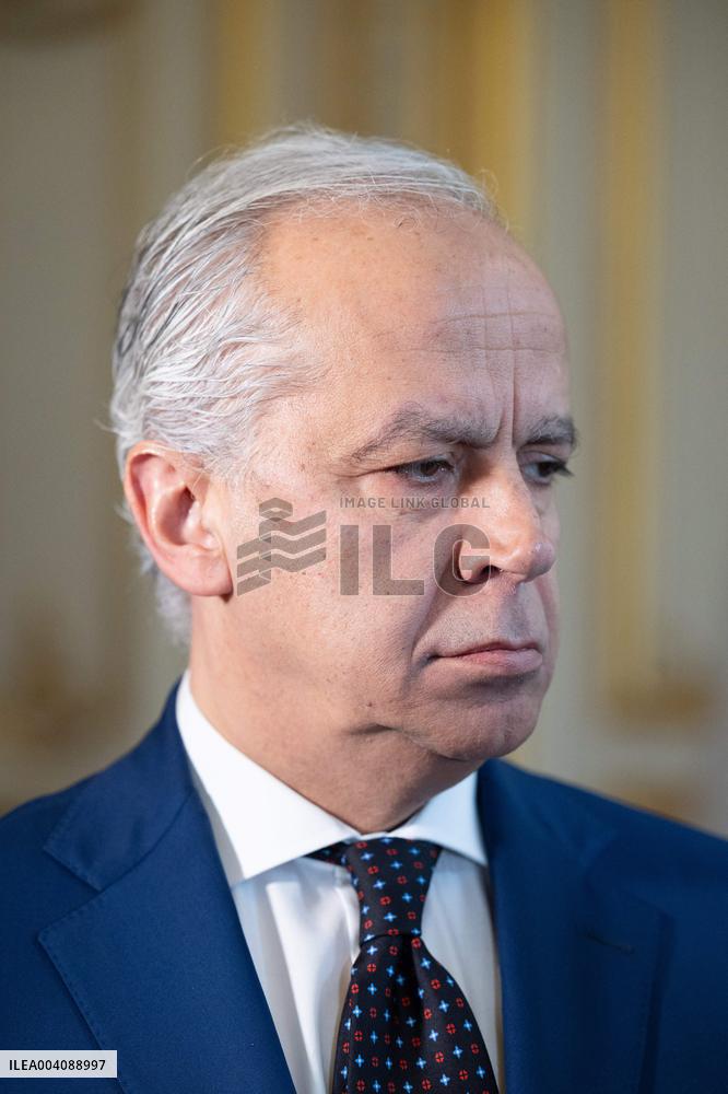 Bruno Retailleau and Matteo Piantedosi sign an arrangement on the operational research unit URO - Paris RL