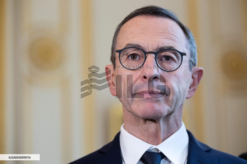 Bruno Retailleau and Matteo Piantedosi sign an arrangement on the operational research unit URO - Paris RL