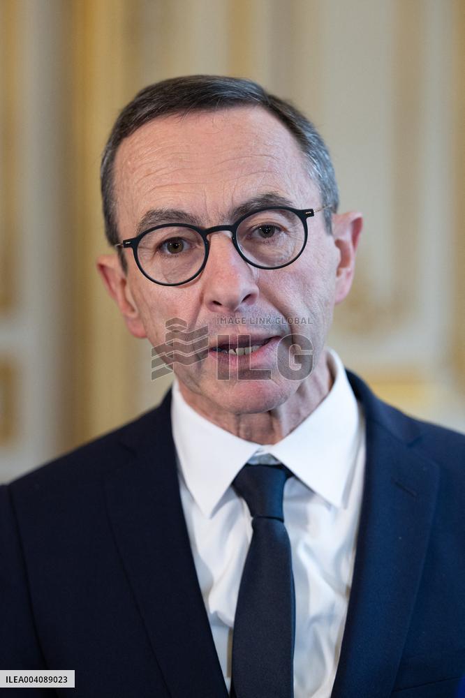 Bruno Retailleau and Matteo Piantedosi sign an arrangement on the operational research unit URO - Paris RL