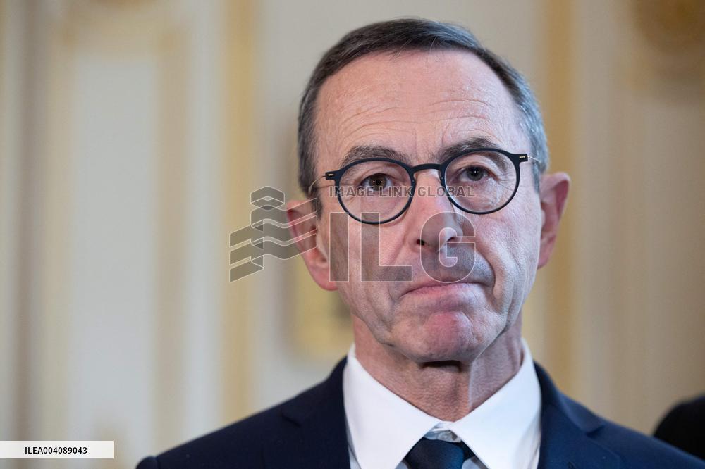 Bruno Retailleau and Matteo Piantedosi sign an arrangement on the operational research unit URO - Paris RL