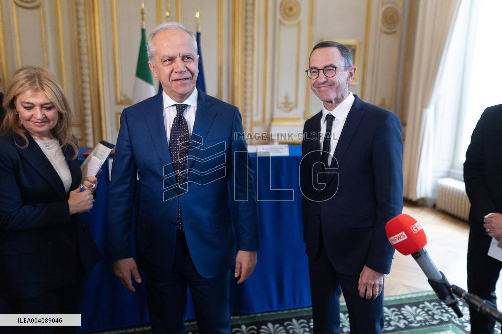 Bruno Retailleau and Matteo Piantedosi sign an arrangement on the operational research unit URO - Paris RL