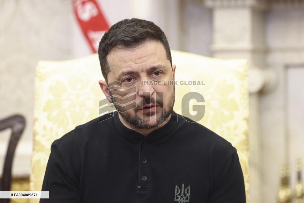 Trump Welcomes Zelensky - Washington