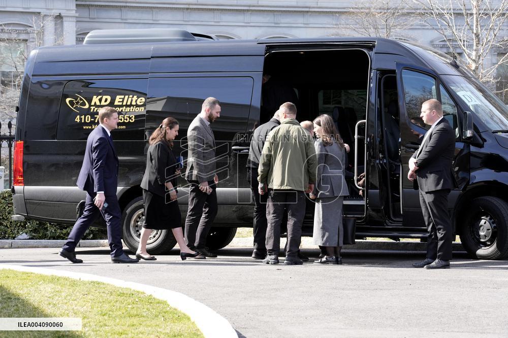 Volodymyr Zelensky leaves White House - Washington