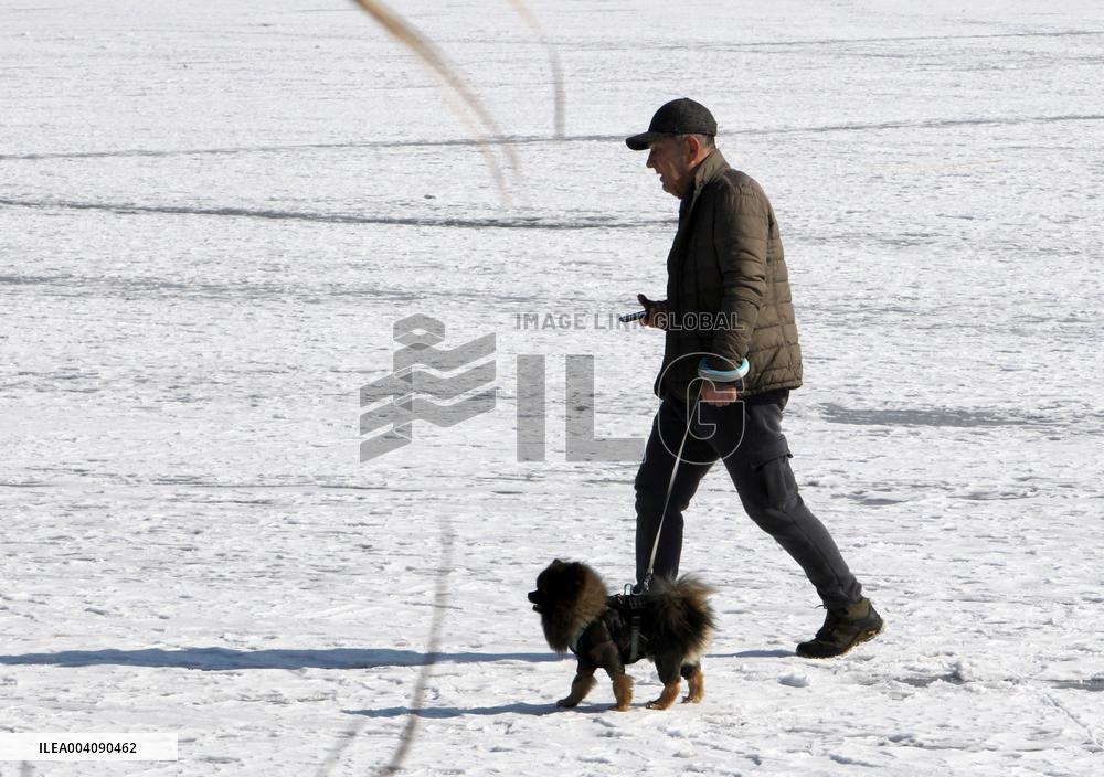 Ice fishing in Dnipro