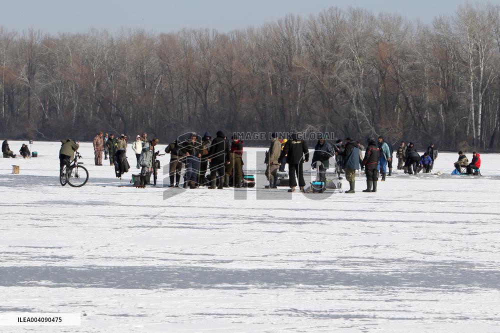 Ice fishing in Dnipro