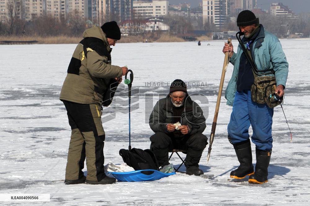 Ice fishing in Dnipro