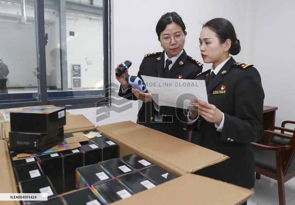 Huaian - Osaka International Cargo Air Route Opened