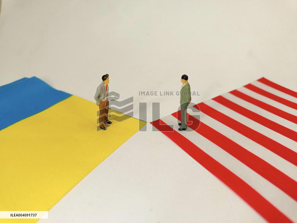 Illustration  United States and Ukraine Flag