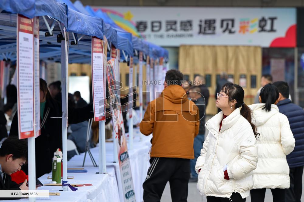 Job Fair in Yinchuan