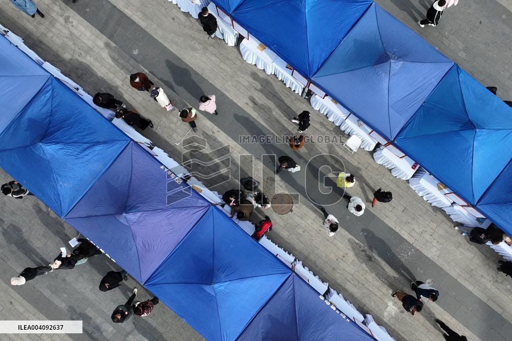 Job Fair in Yinchuan