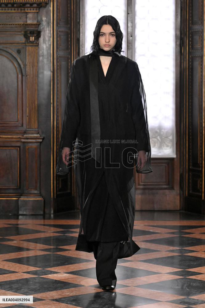 MFW - Galib Gassanoff Runway