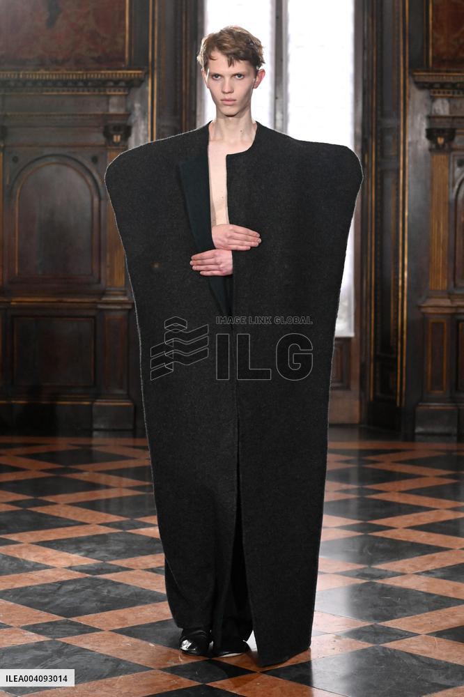 MFW - Galib Gassanoff Runway