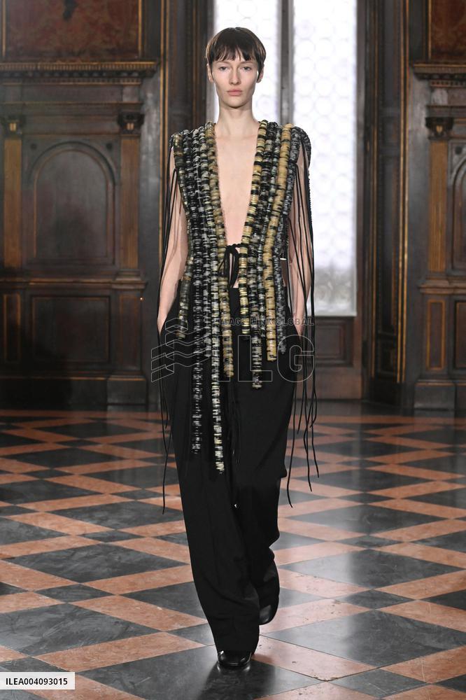 MFW - Galib Gassanoff Runway