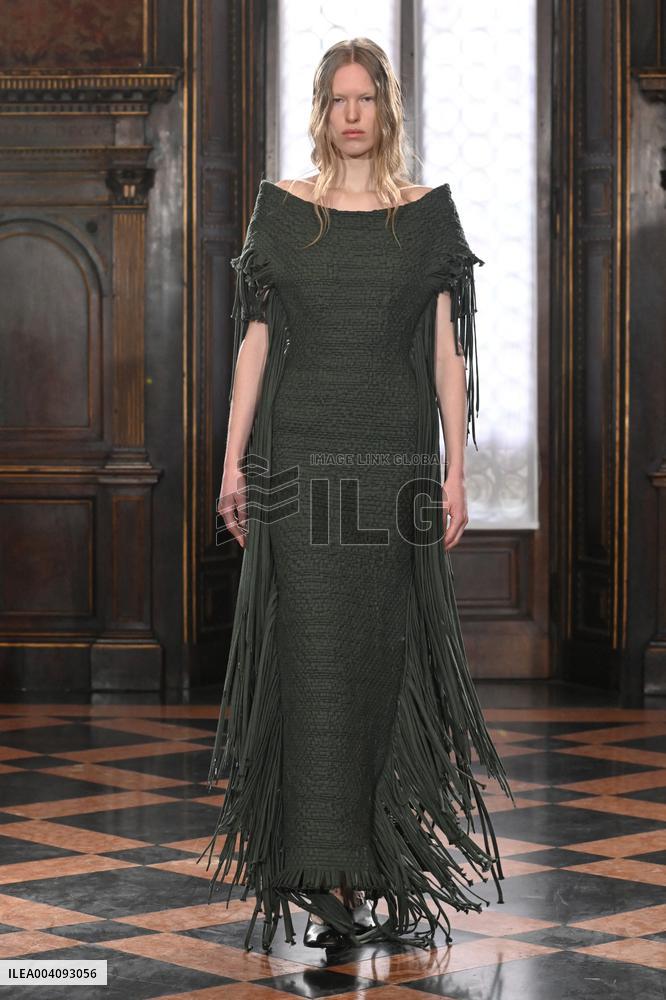 MFW - Galib Gassanoff Runway