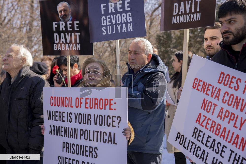 Silent Protest demands release of political prisoners in Azerbaijan - Yerevan