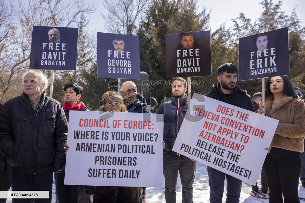 Silent Protest demands release of political prisoners in Azerbaijan - Yerevan