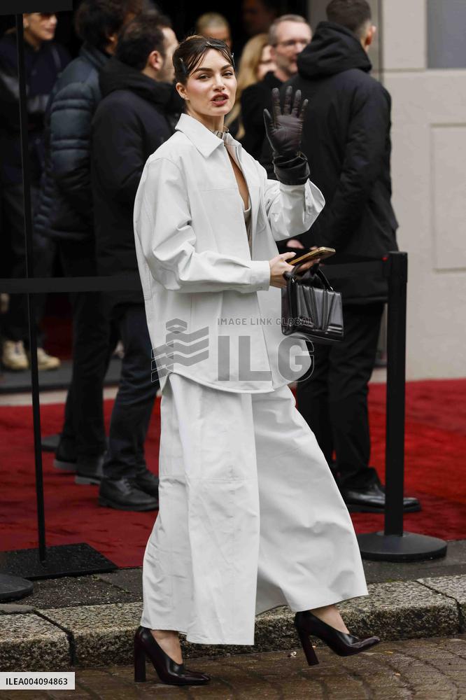 PFW - Ferrari Arrivals