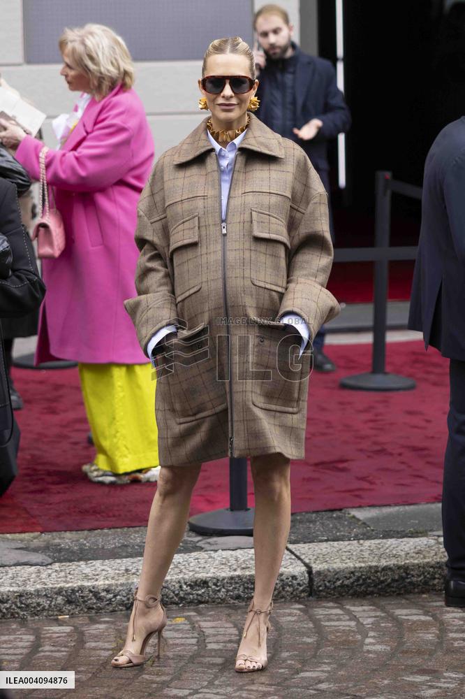 PFW - Ferrari Arrivals