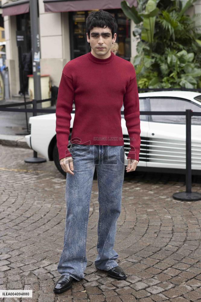 PFW - Ferrari Arrivals