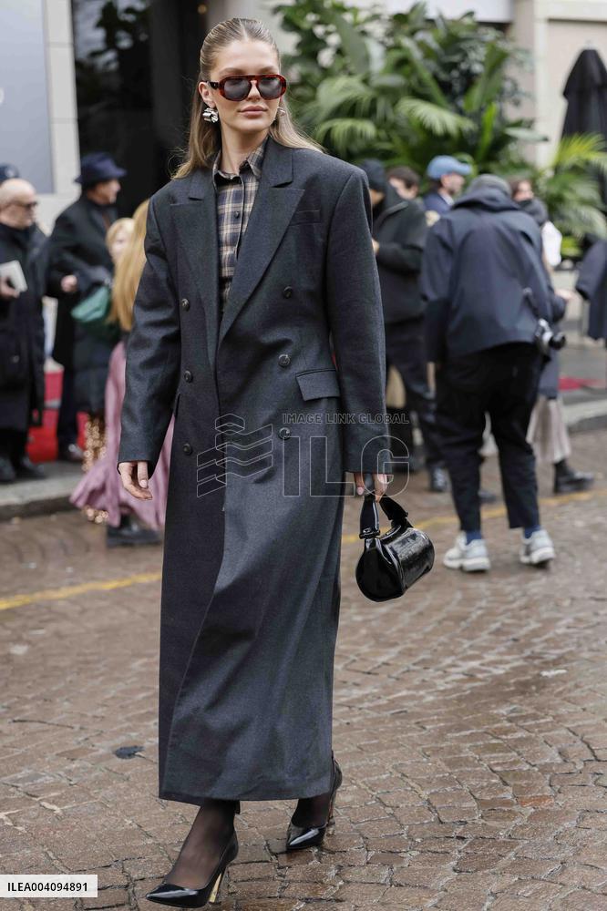 PFW - Ferrari Arrivals