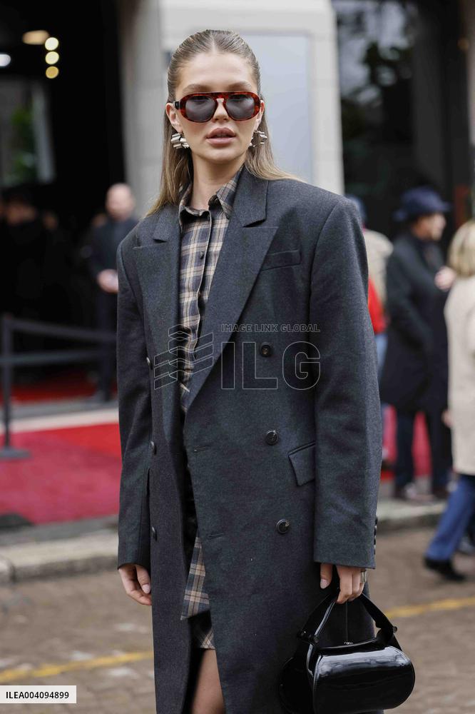 PFW - Ferrari Arrivals