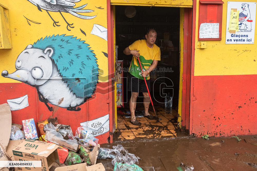 Cyclone Garance Hits French Island La Reunion