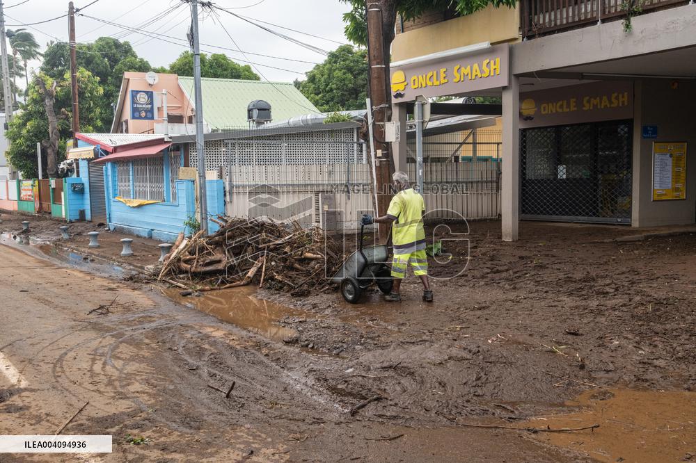 Cyclone Garance Hits French Island La Reunion