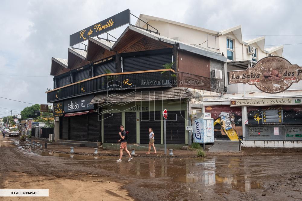 Cyclone Garance Hits French Island La Reunion