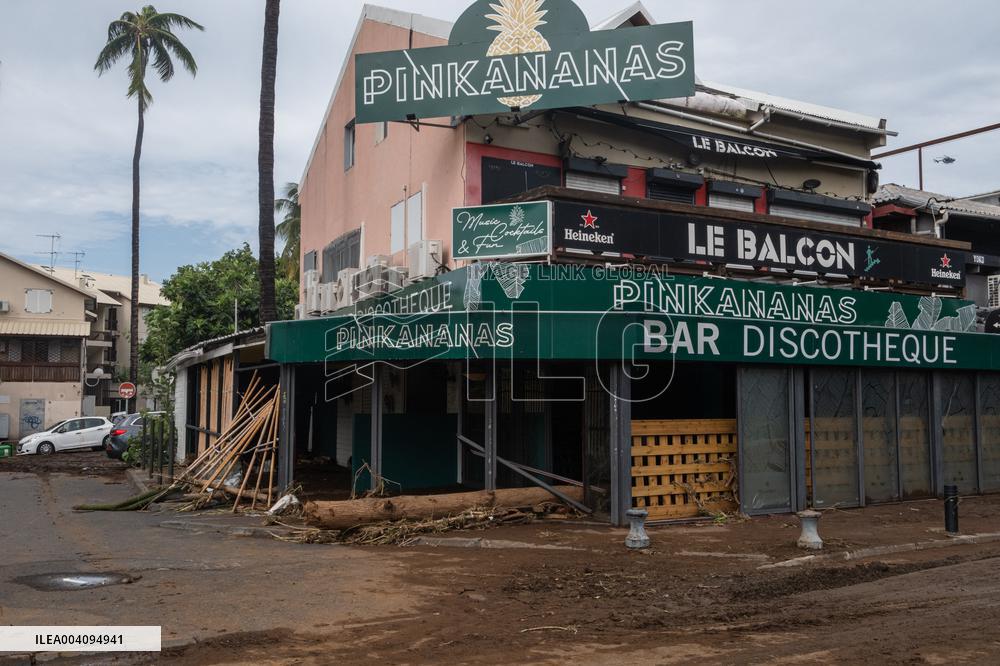 Cyclone Garance Hits French Island La Reunion