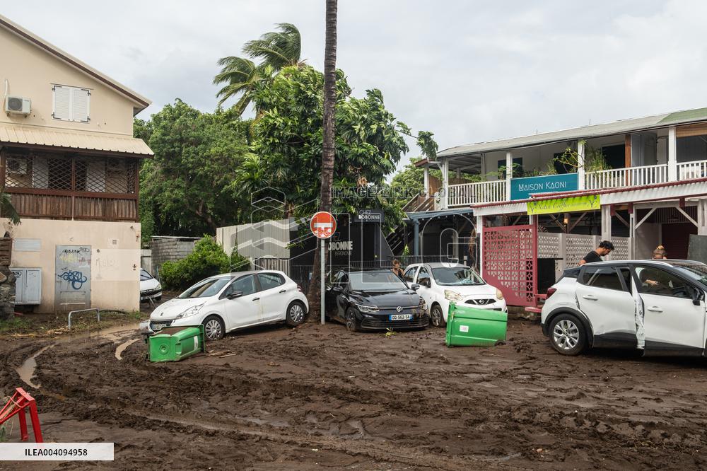 Cyclone Garance Hits French Island La Reunion