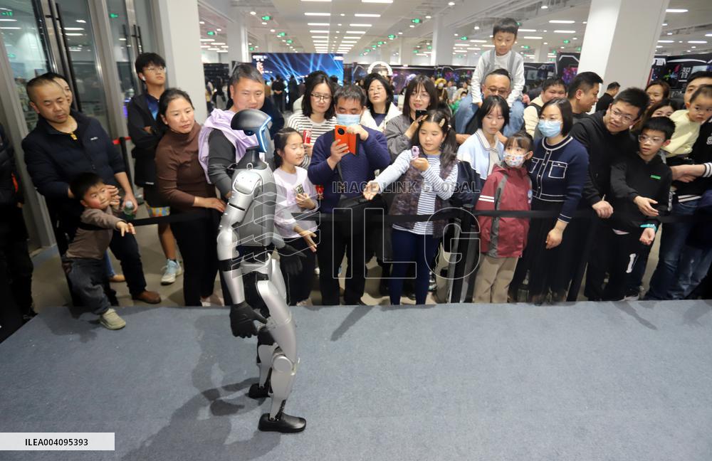 AI Intelligent Robot Science Exhibition in Suzhou